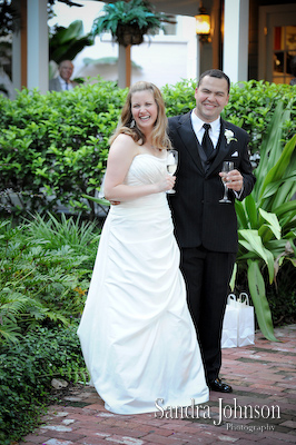 Best Courtyard Lake Lucerne - IW Phillips House Wedding photographer - Sandra Johnson (SJFoto.com)